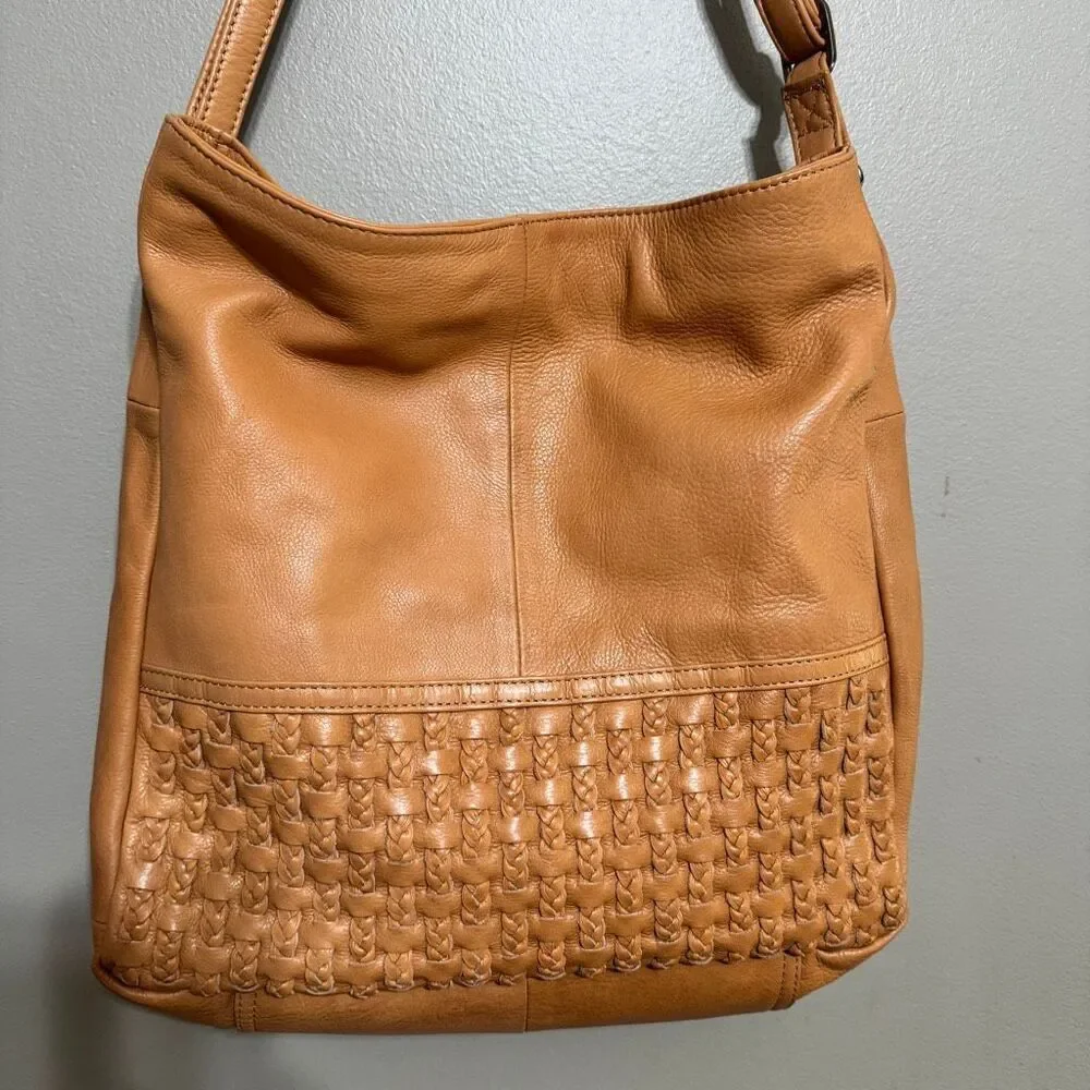 Anthropologie DAY & MOOD Palika Leather Hobo